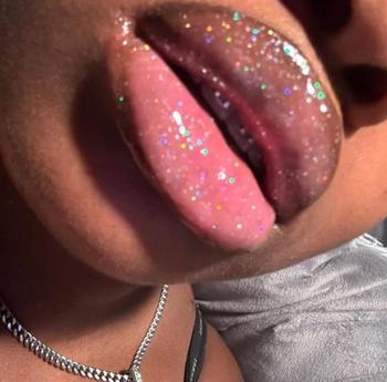 Diamond, 26  female escort, Lansing